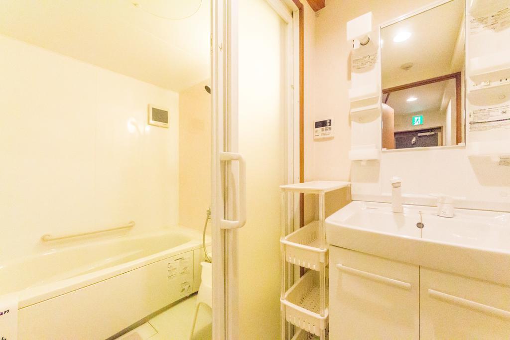 The Familiar Inn ー 旅館ホテル業 Osaka Dış mekan fotoğraf